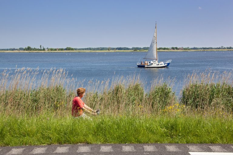 Fietsen Langs het Veluwemeer