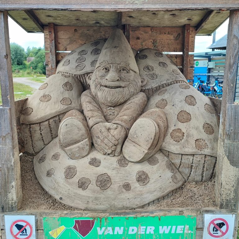 Zandsculpturenroute Schoterveld
