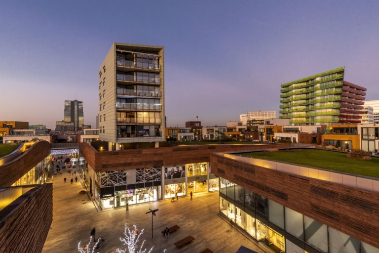 Stadswandeling door Almere Centrum