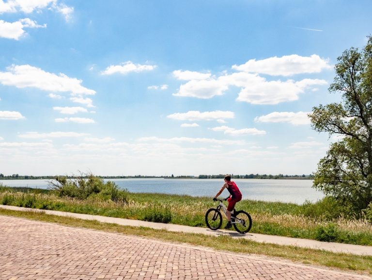 Fietsroute: De enige echte rechte polderroute